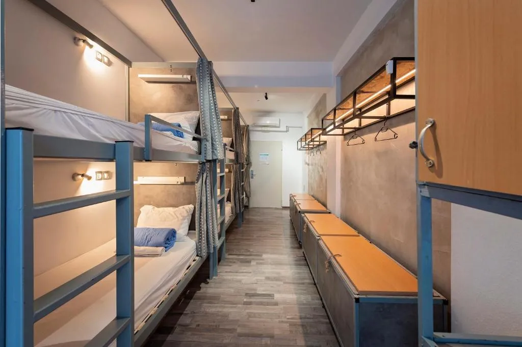 Bedbox Capsule Hotel
